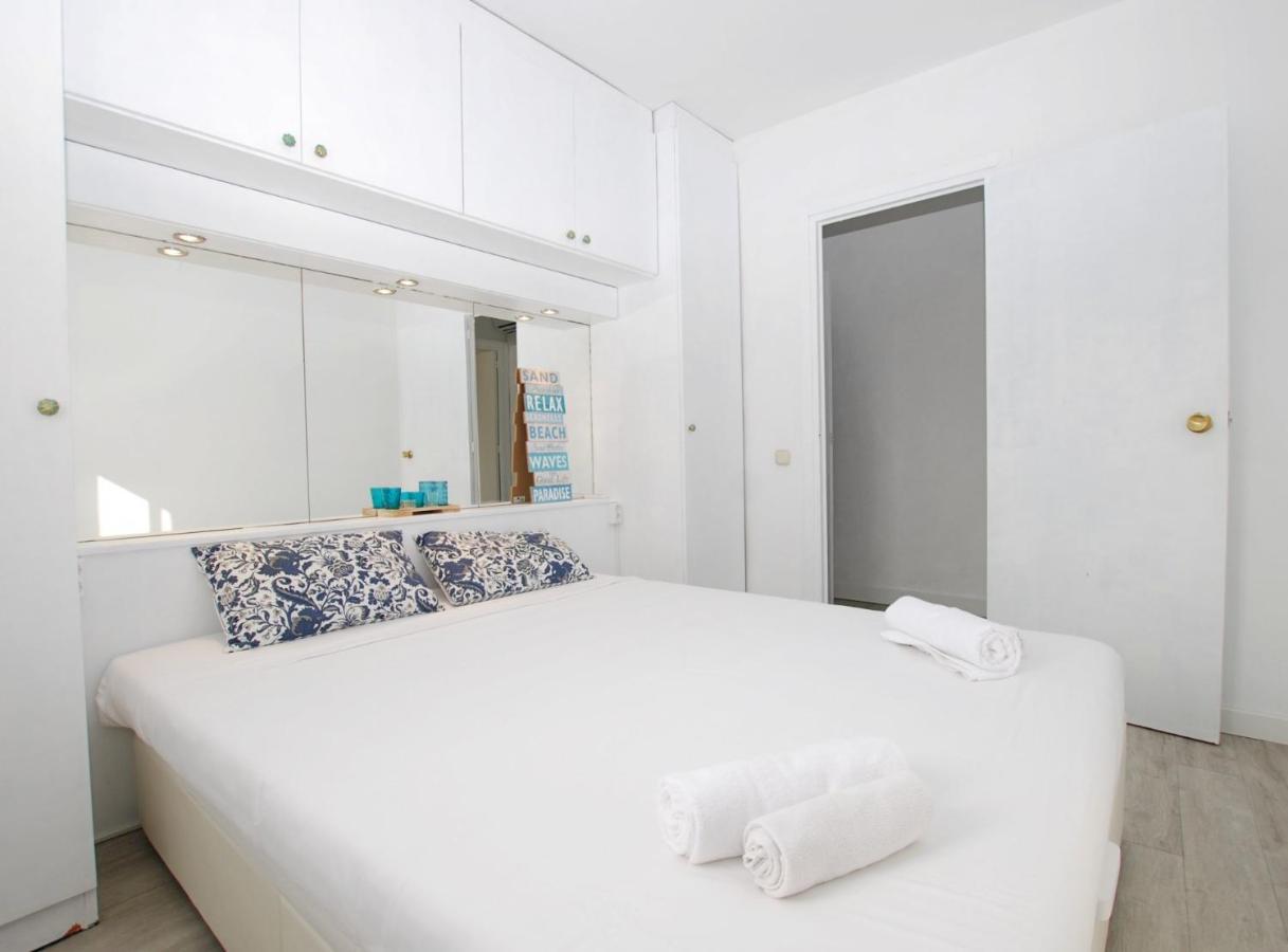 Laguna Blue Vilassar De Mar Exterior photo